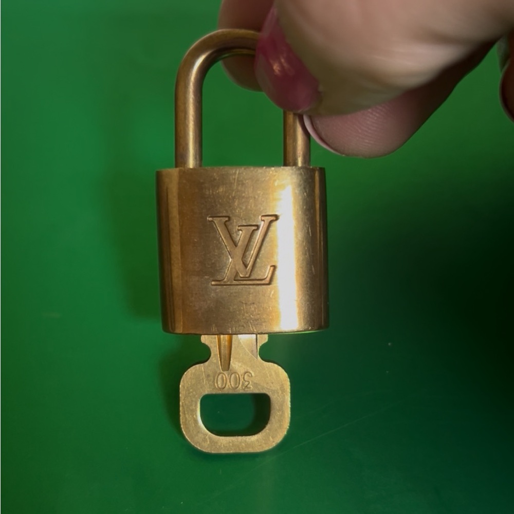 #300 Authentic Louis Vuitton Lock and Key
